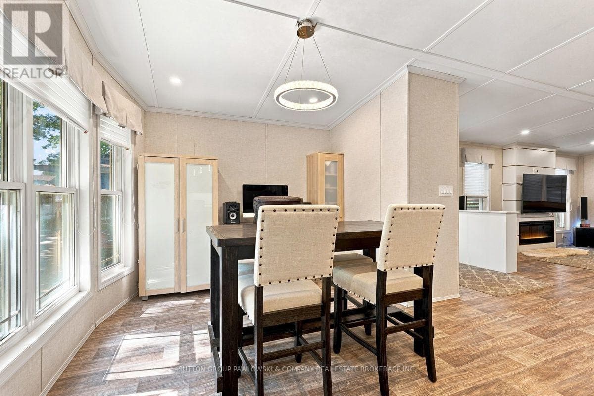 Single Family at 56- 22790 Amiens Road, Middlesex Centre (Komoka), Ontario - Photo 10 - RE/MAX Garden City Realty