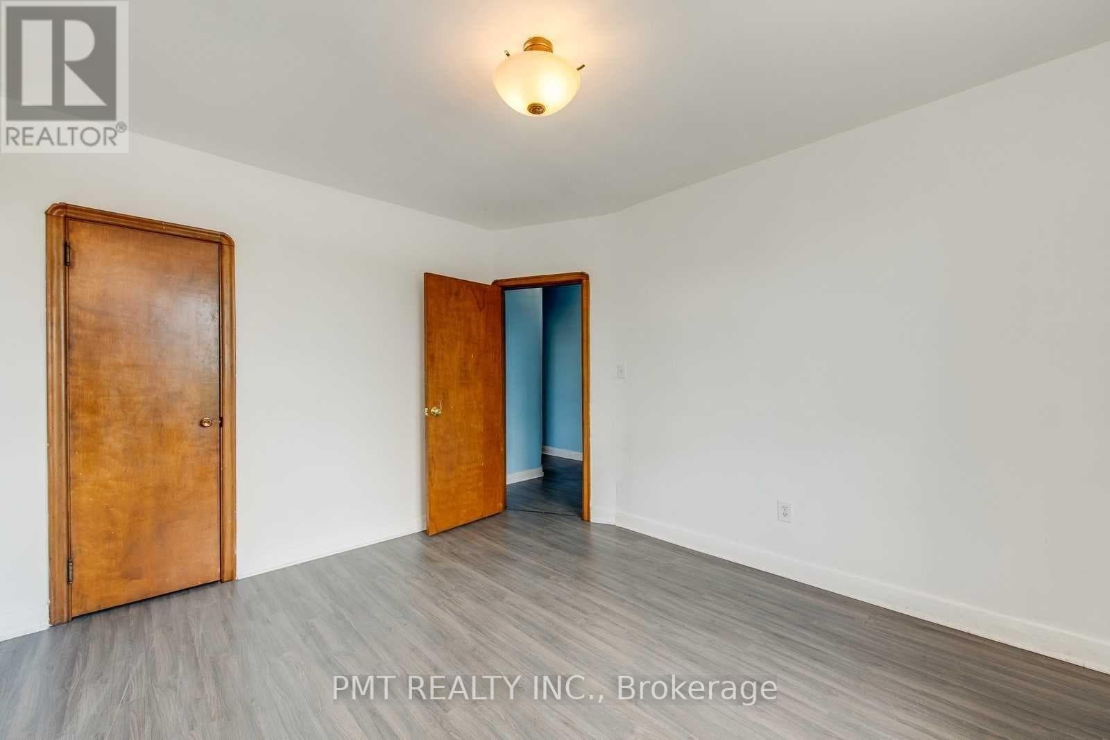 Multi-family at 6- 58 Leyton Avenue, Toronto (Oakridge), Ontario - Photo 8 - RE/MAX Garden City Realty
