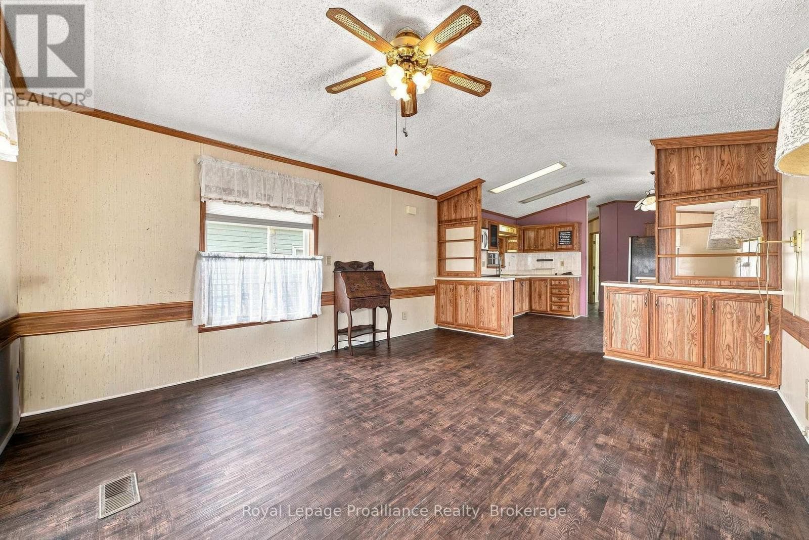 Single Family at 22- 311 Dundas Street, Quinte West (Trenton Ward), Ontario - Photo 9 - RE/MAX Garden City Realty