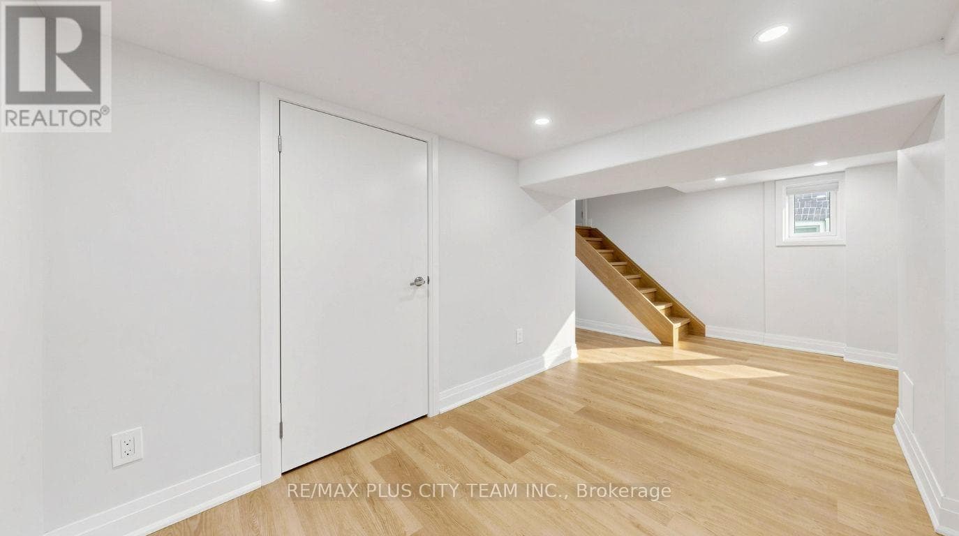 Single Family at Bsmt- 9 Lesmount Avenue, Toronto (Danforth Village-East York), Ontario - Photo 8 - RE/MAX Garden City Realty