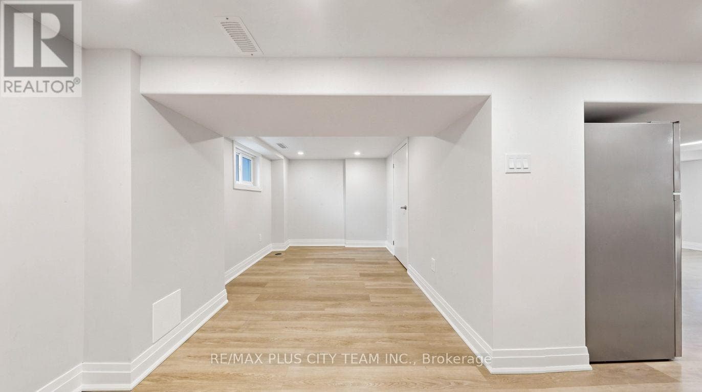 Single Family at Bsmt- 9 Lesmount Avenue, Toronto (Danforth Village-East York), Ontario - Photo 4 - RE/MAX Garden City Realty