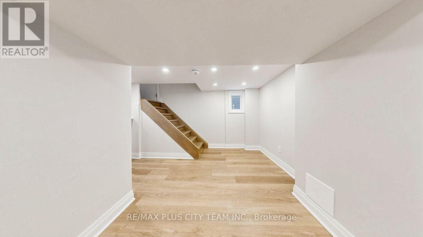 Single Family at Bsmt- 9 Lesmount Avenue, Toronto (Danforth Village-East York), Ontario - Photo 7 - RE/MAX Garden City Realty