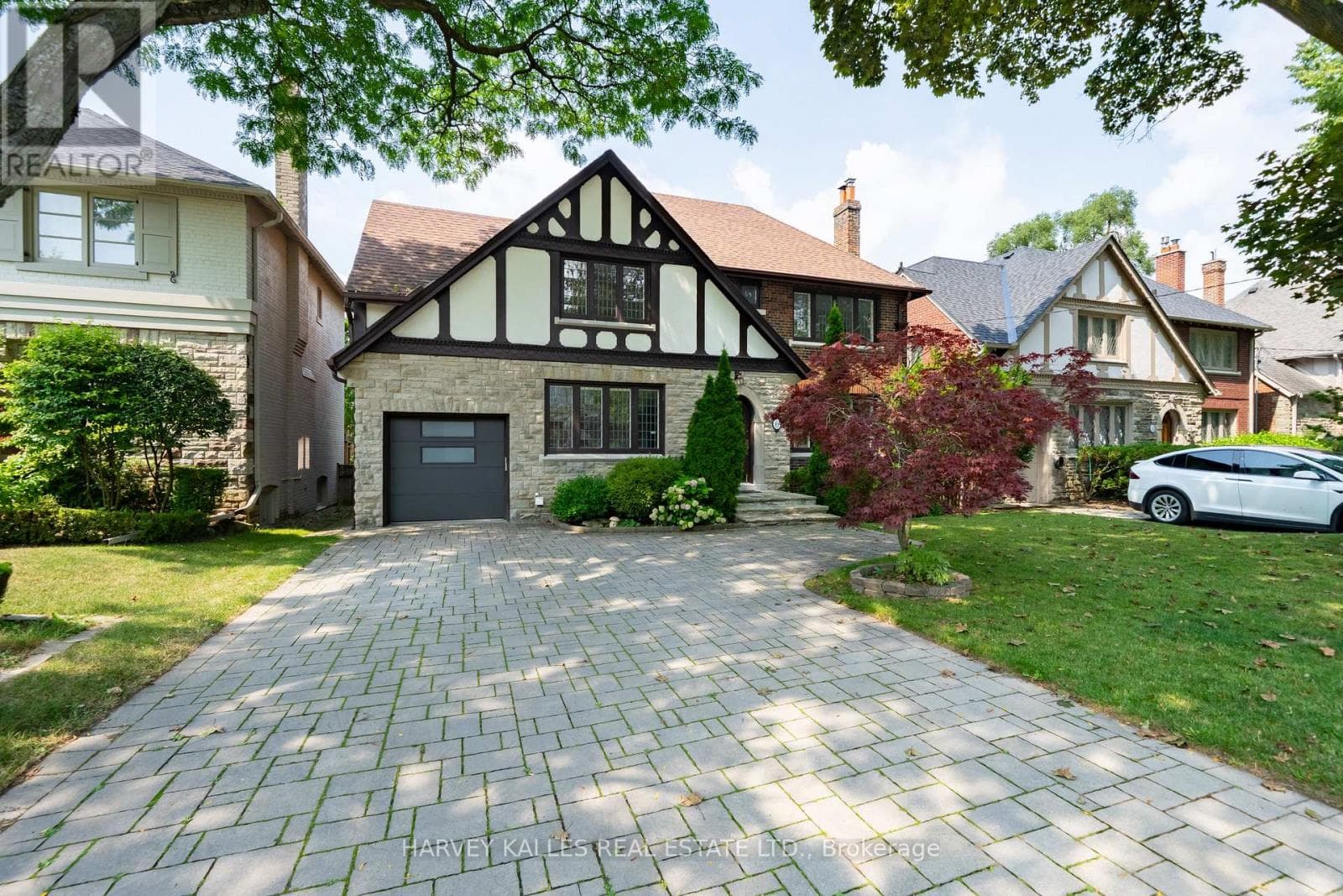 6 Browside Avenue