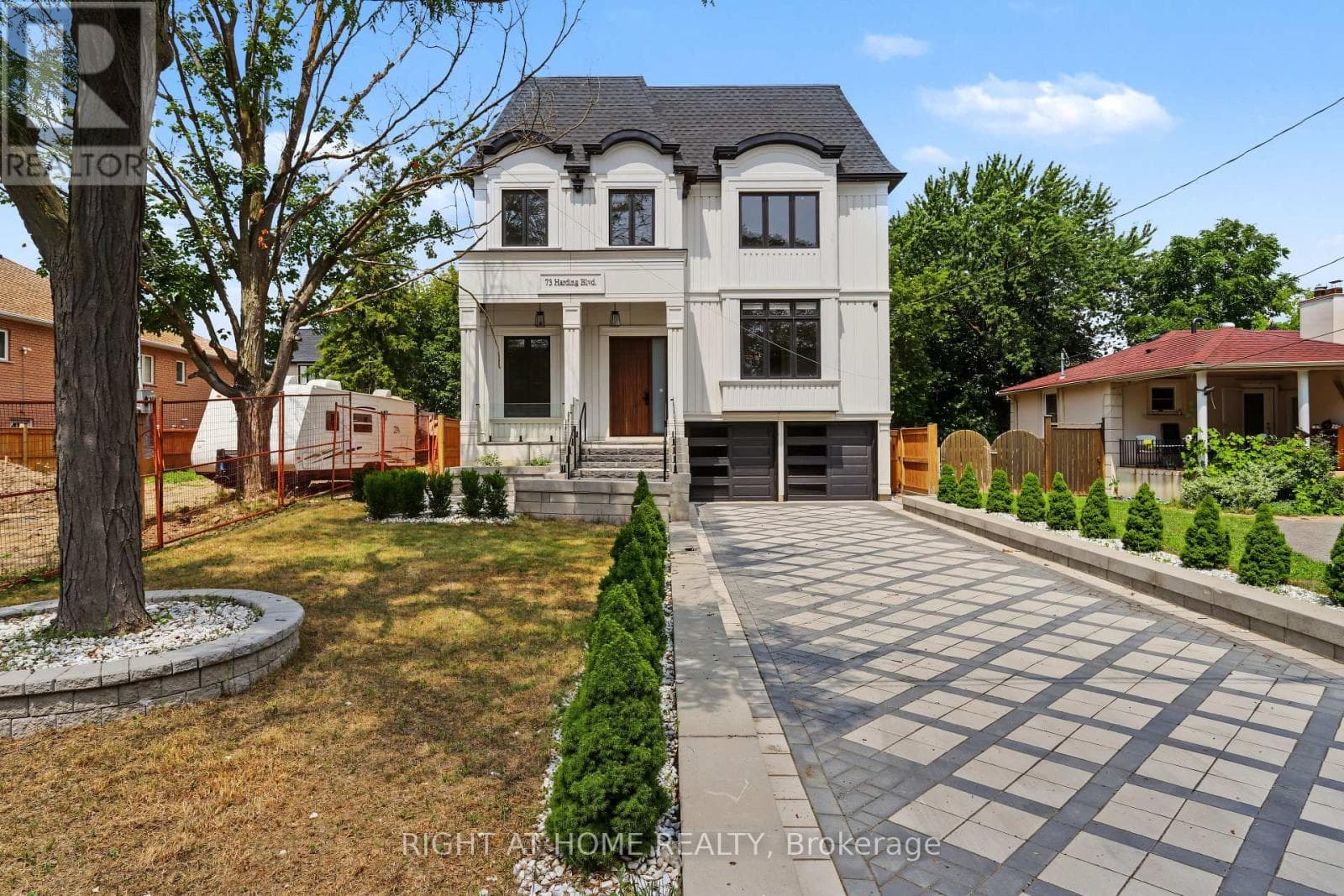 73 Harding Boulevard