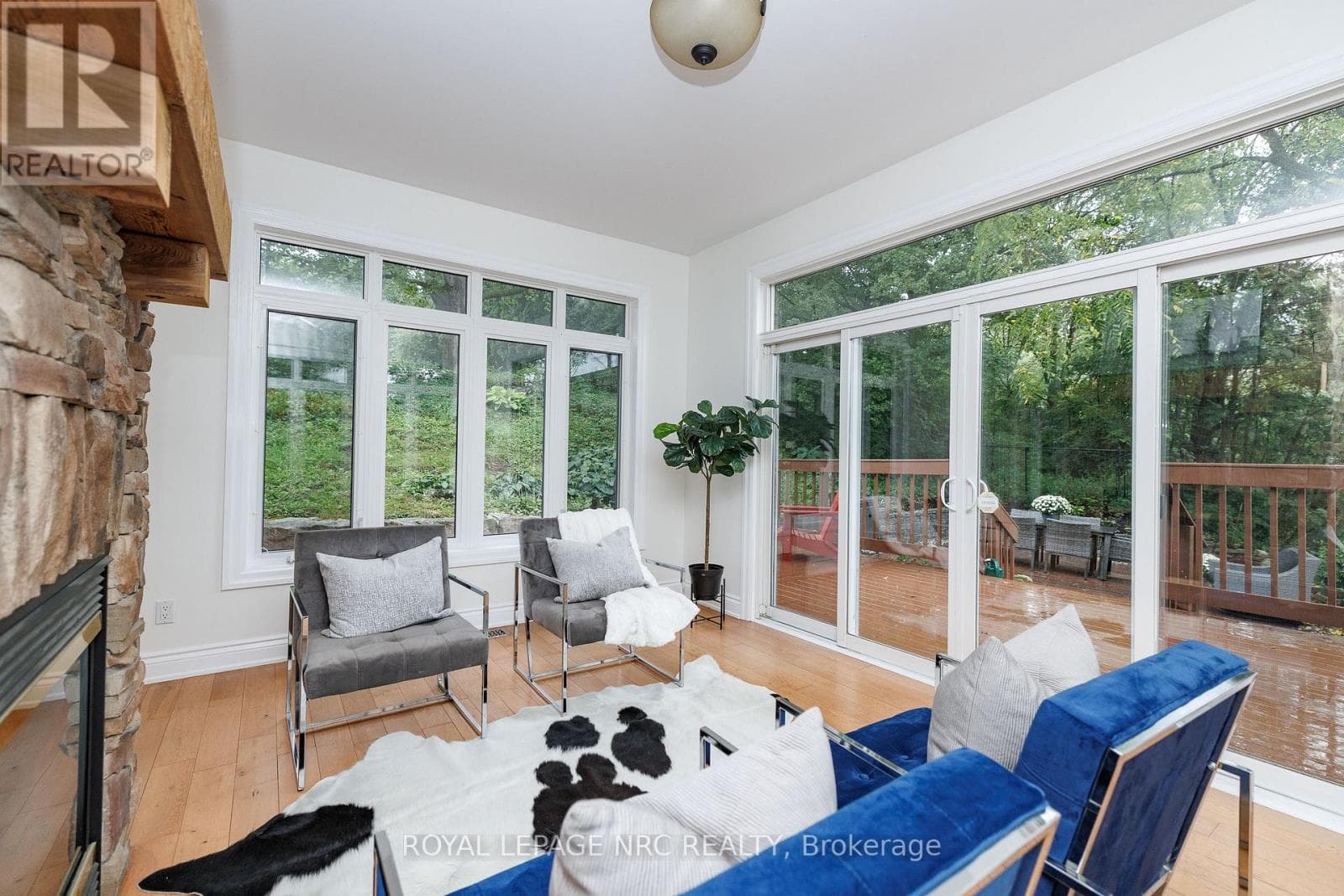 Single Family at 50 Tremont Drive, St. Catharines (Glendale/Glenridge), Ontario - Photo 8 - RE/MAX Garden City Realty