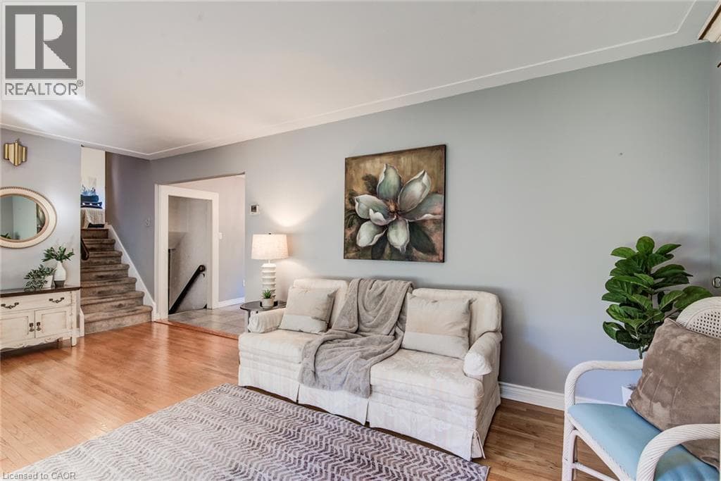 Single Family at 113 MACGREGOR Crescent, Waterloo, Ontario - Photo 6 - RE/MAX Garden City Realty