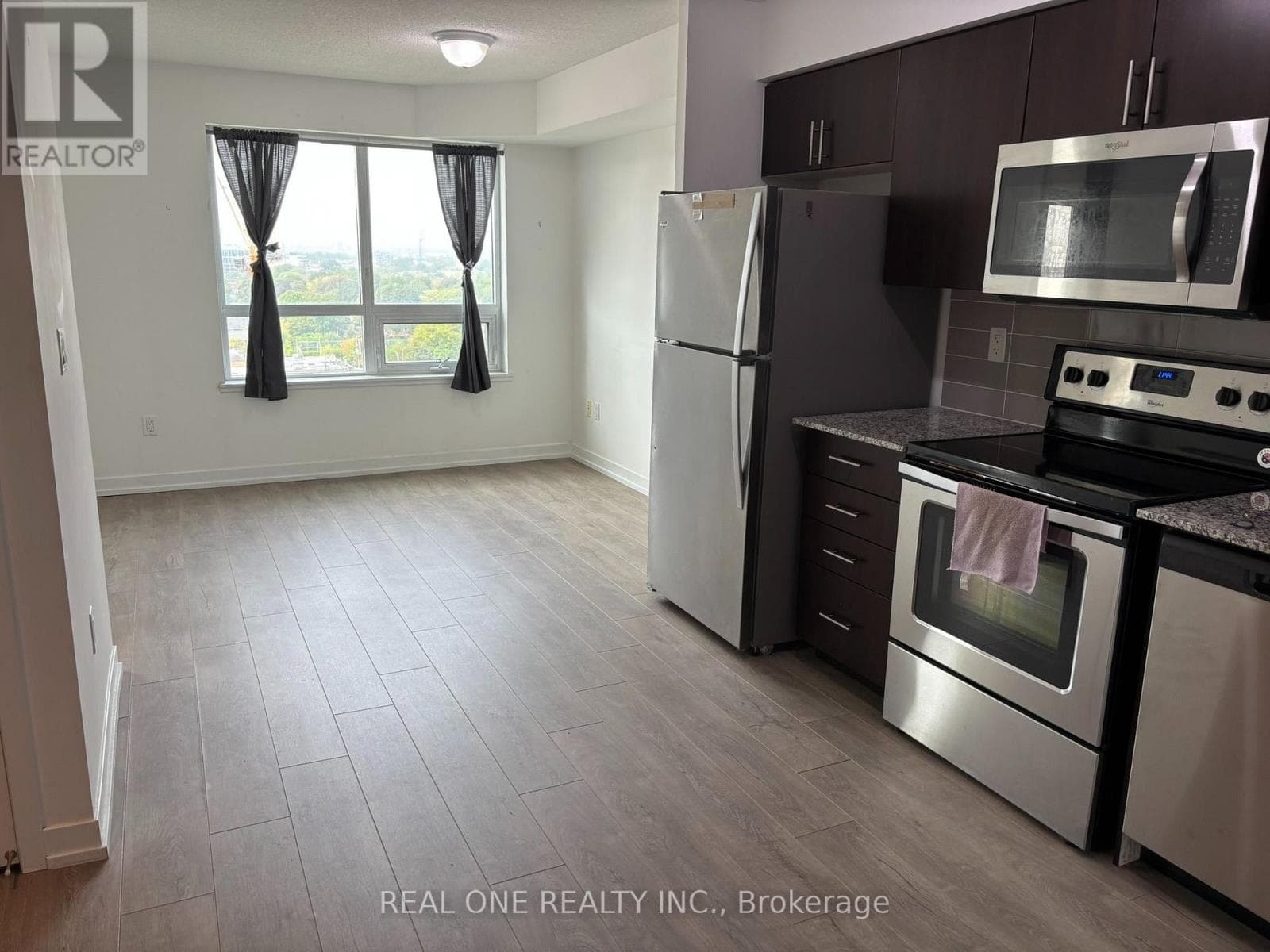 Single Family at 1207- 1420 Dupont Street, Toronto (Dovercourt-Wallace Emerson-Junction), Ontario - Photo 10 - RE/MAX Garden City Realty