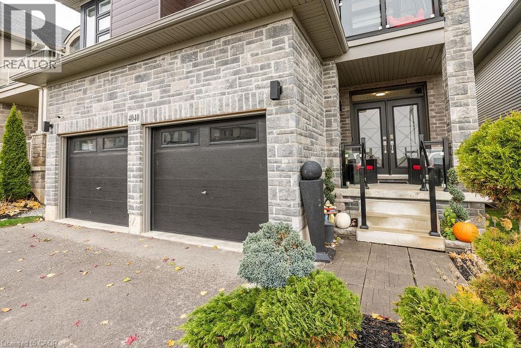 Single Family at 4040 STADELBAUER Drive, Beamsville, Ontario - Photo 3 - RE/MAX Garden City Realty