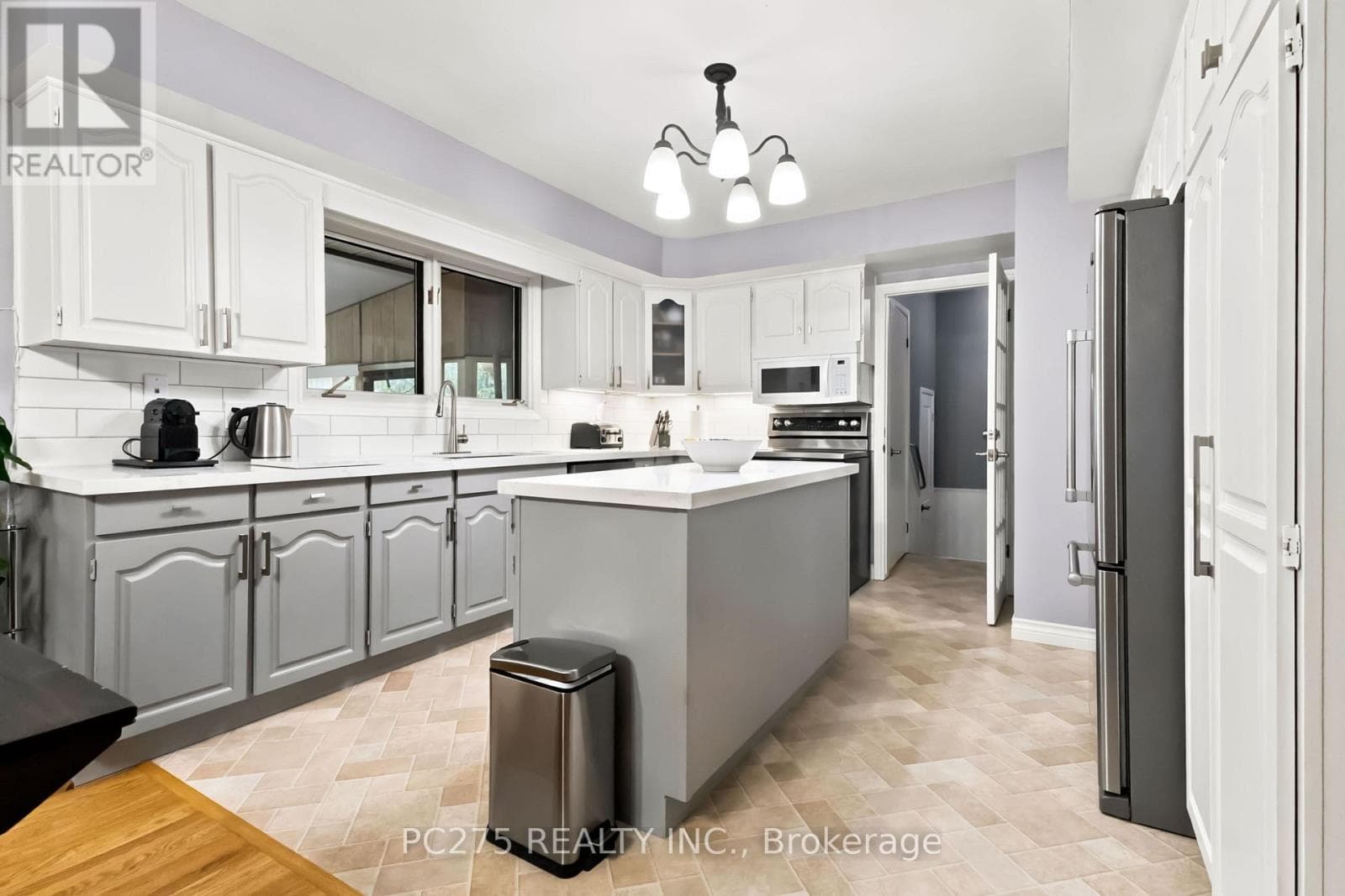 Single Family at 15195 Nine Mile Road, Middlesex Centre (Ilderton), Ontario - Photo 10 - RE/MAX Garden City Realty