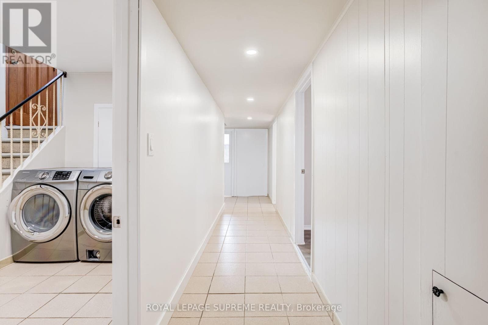 Single Family at Bsmt- 5 Paramount Court, Toronto (Brookhaven-Amesbury), Ontario - Photo 6 - RE/MAX Garden City Realty
