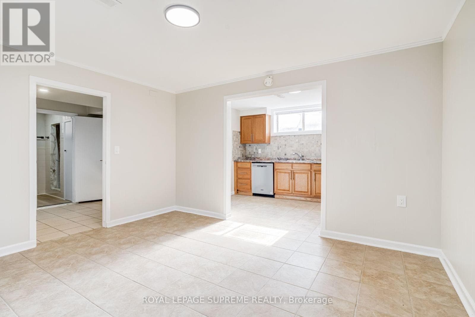 Single Family at Bsmt- 5 Paramount Court, Toronto (Brookhaven-Amesbury), Ontario - Photo 7 - RE/MAX Garden City Realty