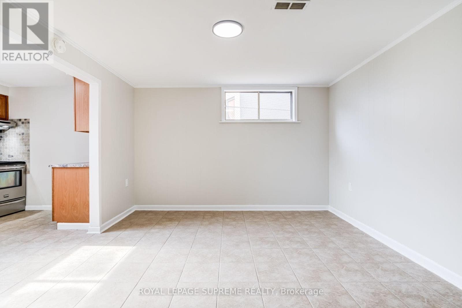 Single Family at Bsmt- 5 Paramount Court, Toronto (Brookhaven-Amesbury), Ontario - Photo 8 - RE/MAX Garden City Realty
