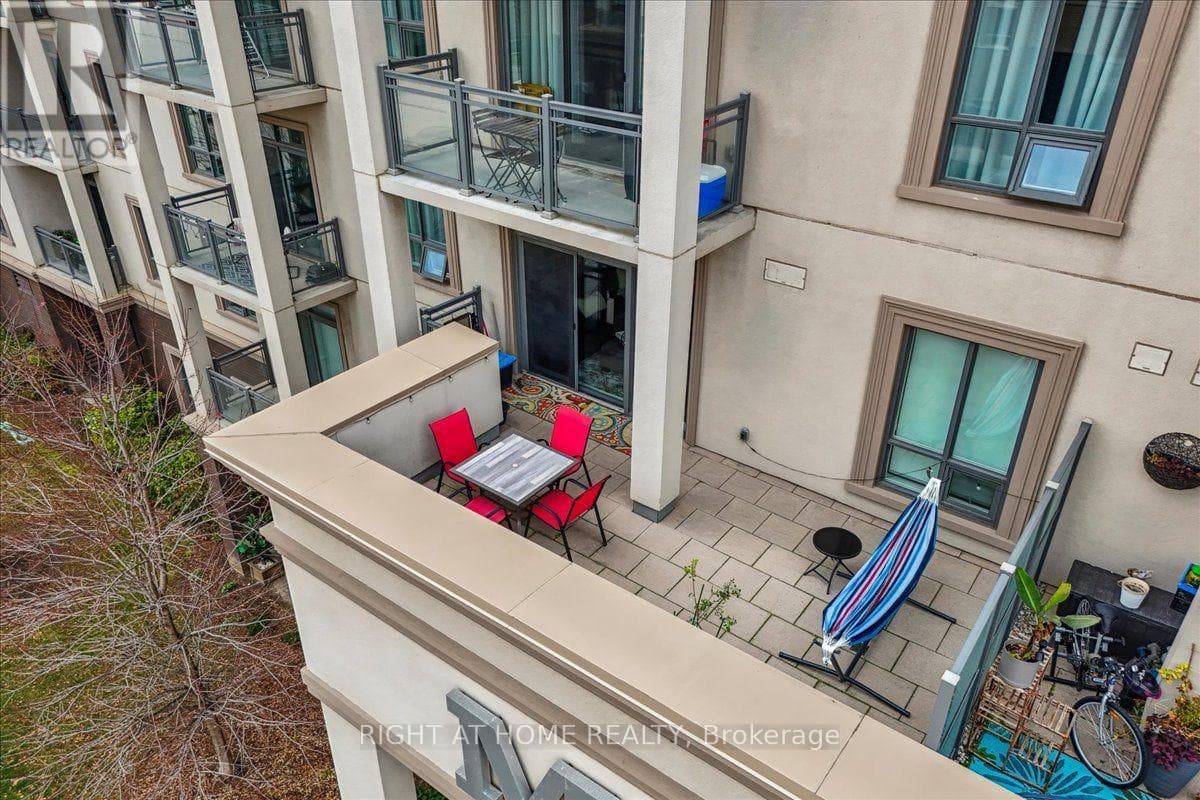 301- 2490 Old Bronte Road