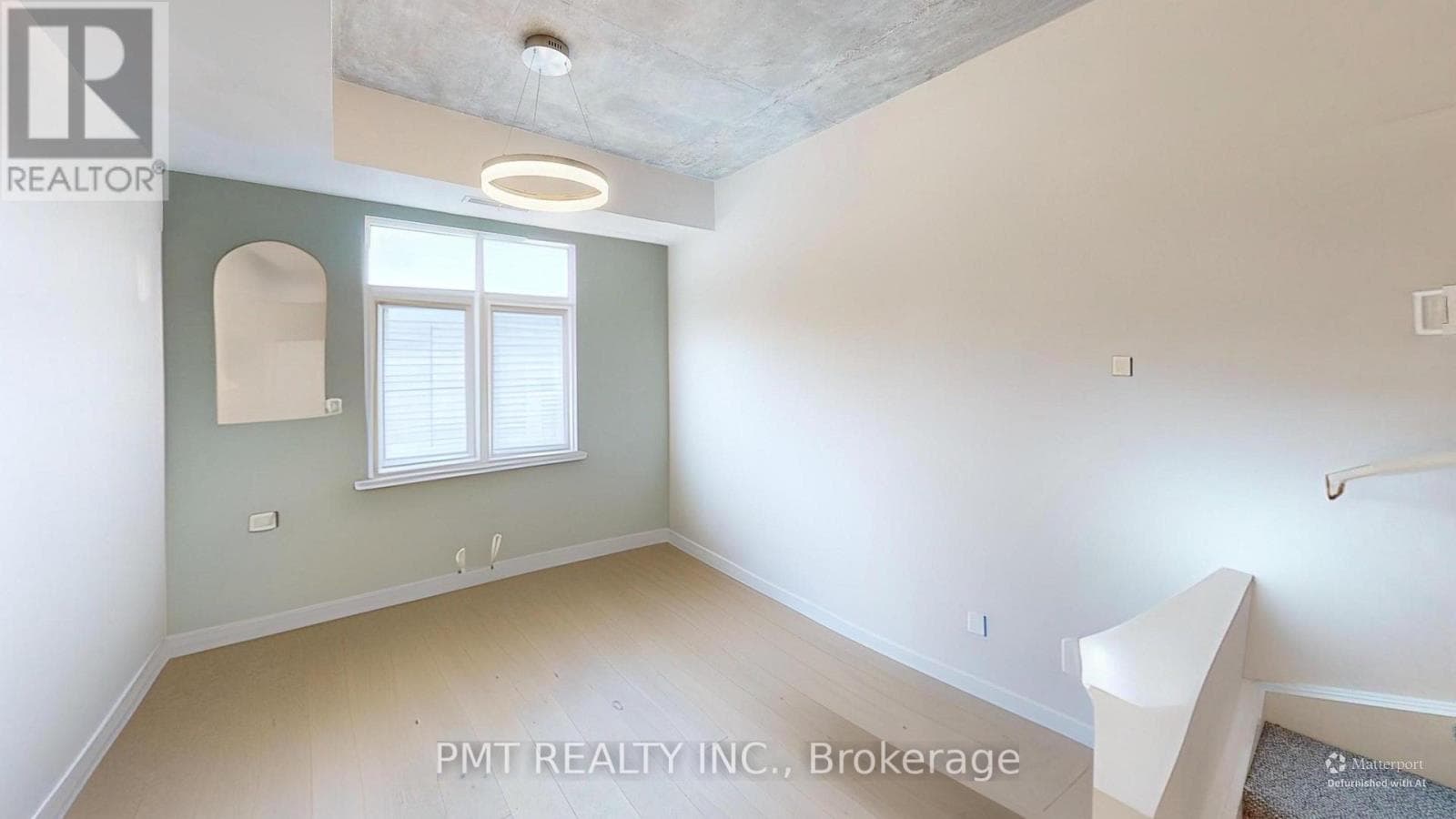 Single Family at Ph17- 550 Front Street, Toronto (Waterfront Communities), Ontario - Photo 2 - RE/MAX Garden City Realty