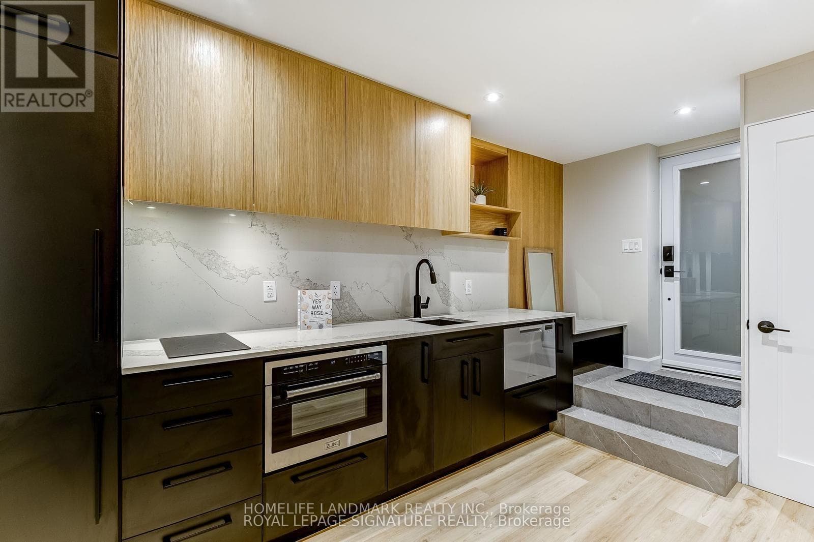 Single Family at Lower- 28 Garnock Avenue, Toronto (North Riverdale), Ontario - Photo 3 - RE/MAX Garden City Realty
