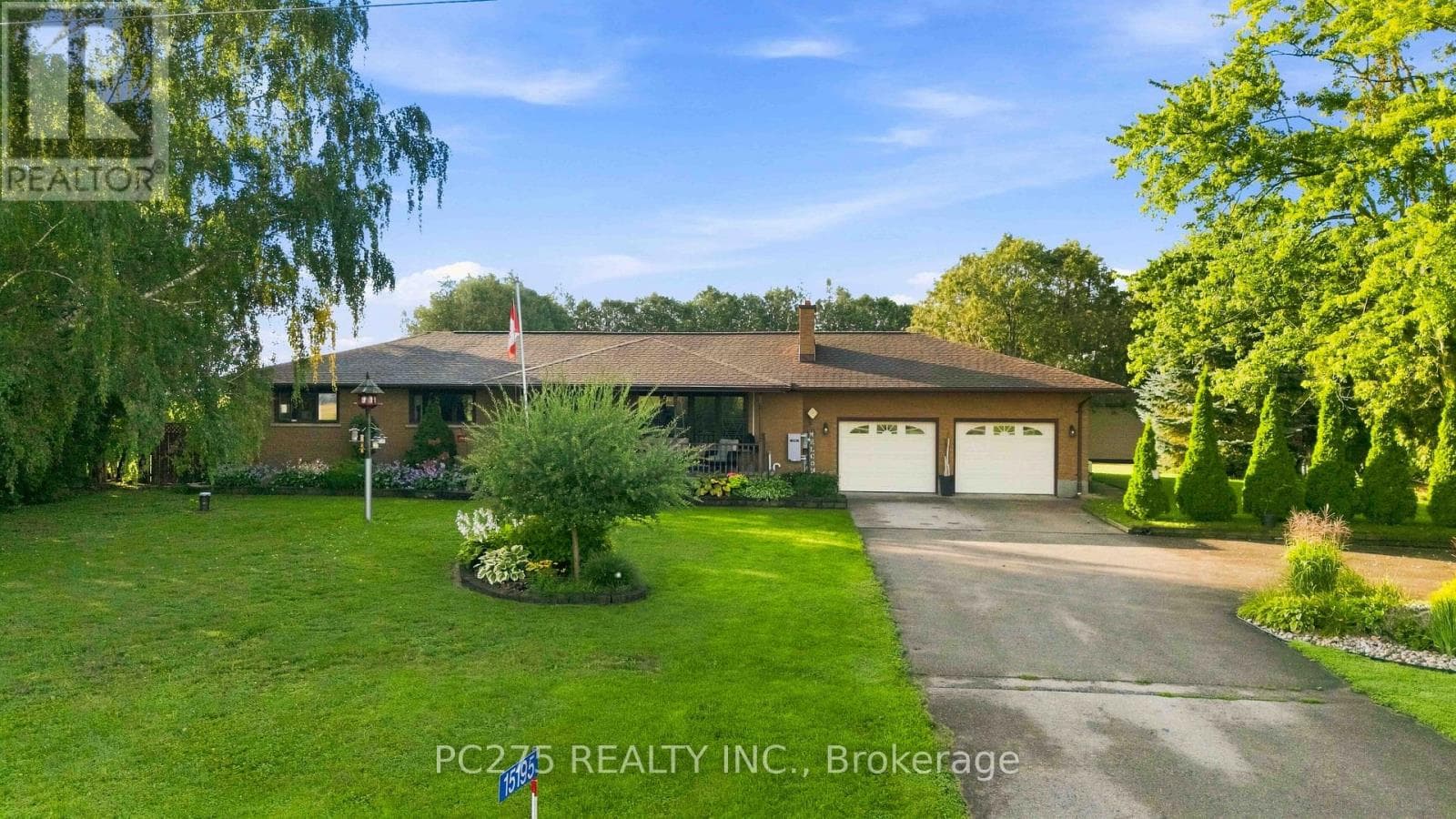 Single Family at 15195 Nine Mile Road, Middlesex Centre (Ilderton), Ontario - Photo 3 - RE/MAX Garden City Realty