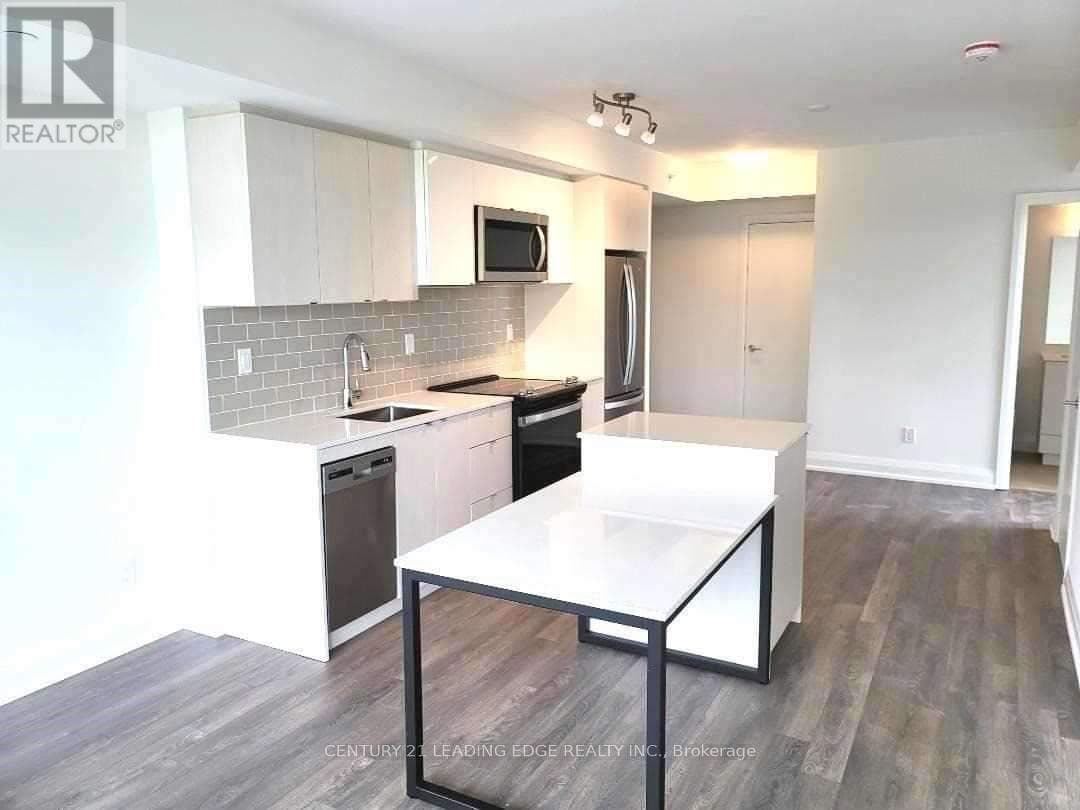 Single Family at 302- 1461 Lawrence Avenue, Toronto (Brookhaven-Amesbury), Ontario - Photo 10 - RE/MAX Garden City Realty