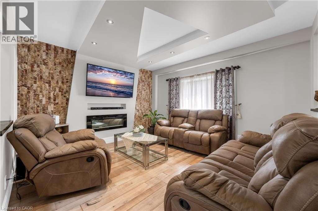 Single Family at 847 WEST 5TH Street, Hamilton, Ontario - Photo 4 - RE/MAX Garden City Realty