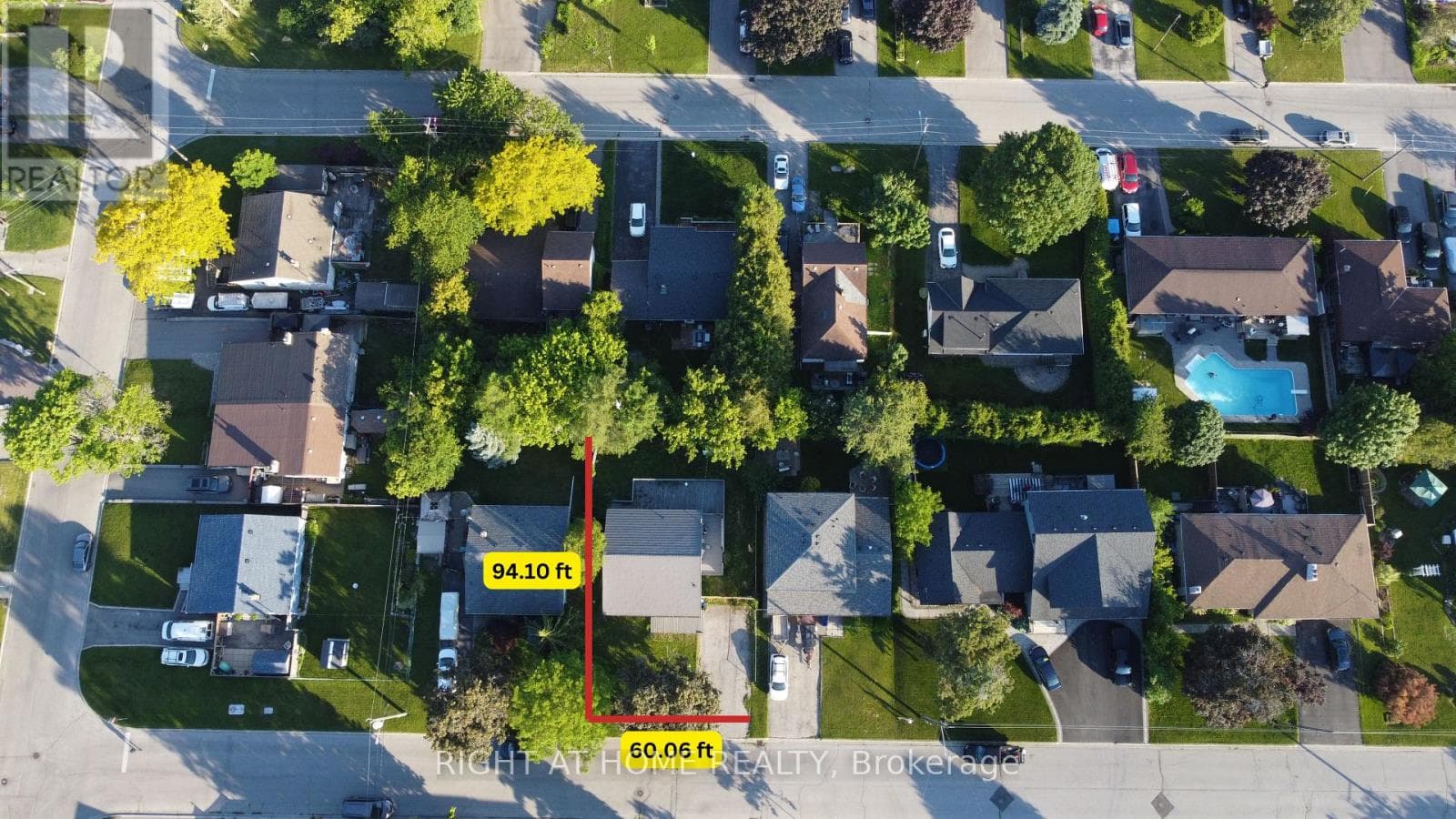 Single Family at 1327 Commerce Street, Pickering (Bay Ridges), Ontario - Photo 4 - RE/MAX Garden City Realty