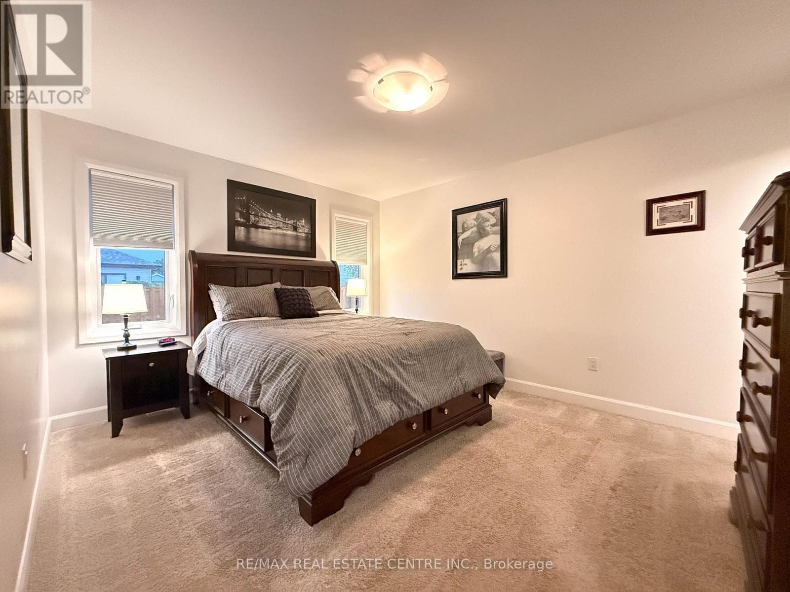 Single Family at 101 GRASSLAND Grove, Chatham-Kent (Chatham), Ontario - Photo 10 - RE/MAX Garden City Realty