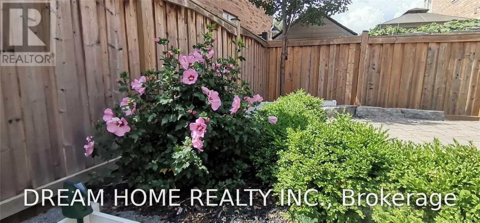 Single Family at 53 Hermitage Boulevard, Markham (Wismer), Ontario - Photo 5 - RE/MAX Garden City Realty