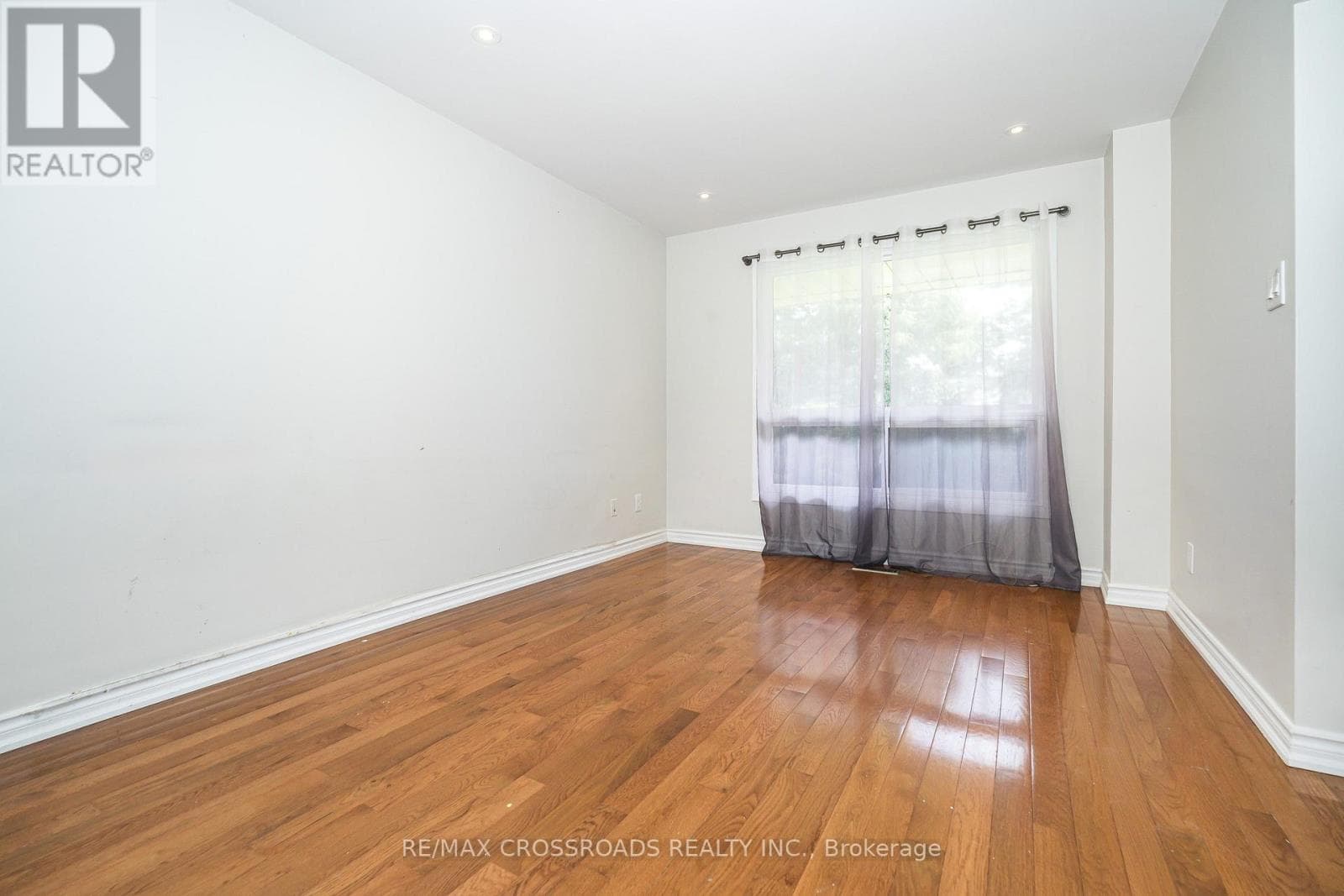 Single Family at 34 Blue Anchor Trail, Toronto (Rouge), Ontario - Photo 9 - RE/MAX Garden City Realty