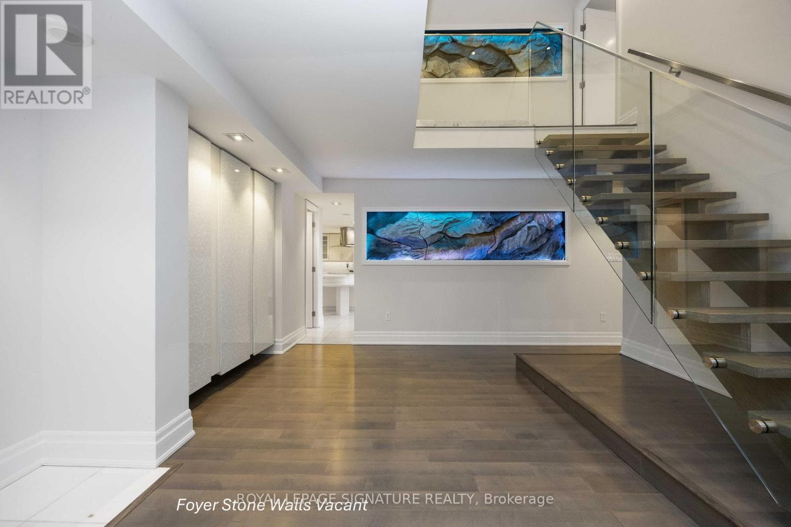Single Family at 2904- 2045 Lake Shore Boulevard, Toronto (Mimico), Ontario - Photo 5 - RE/MAX Garden City Realty