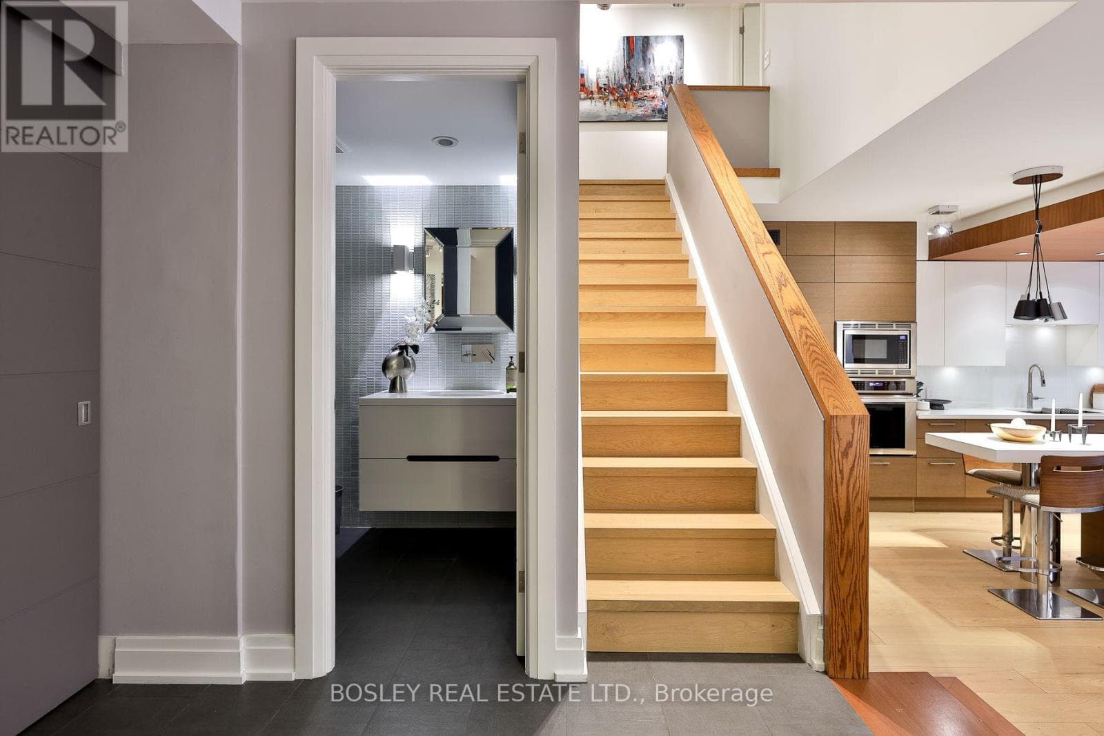 Single Family at 107- 40 Oaklands Avenue, Toronto (Yonge-St. Clair), Ontario - Photo 4 - RE/MAX Garden City Realty