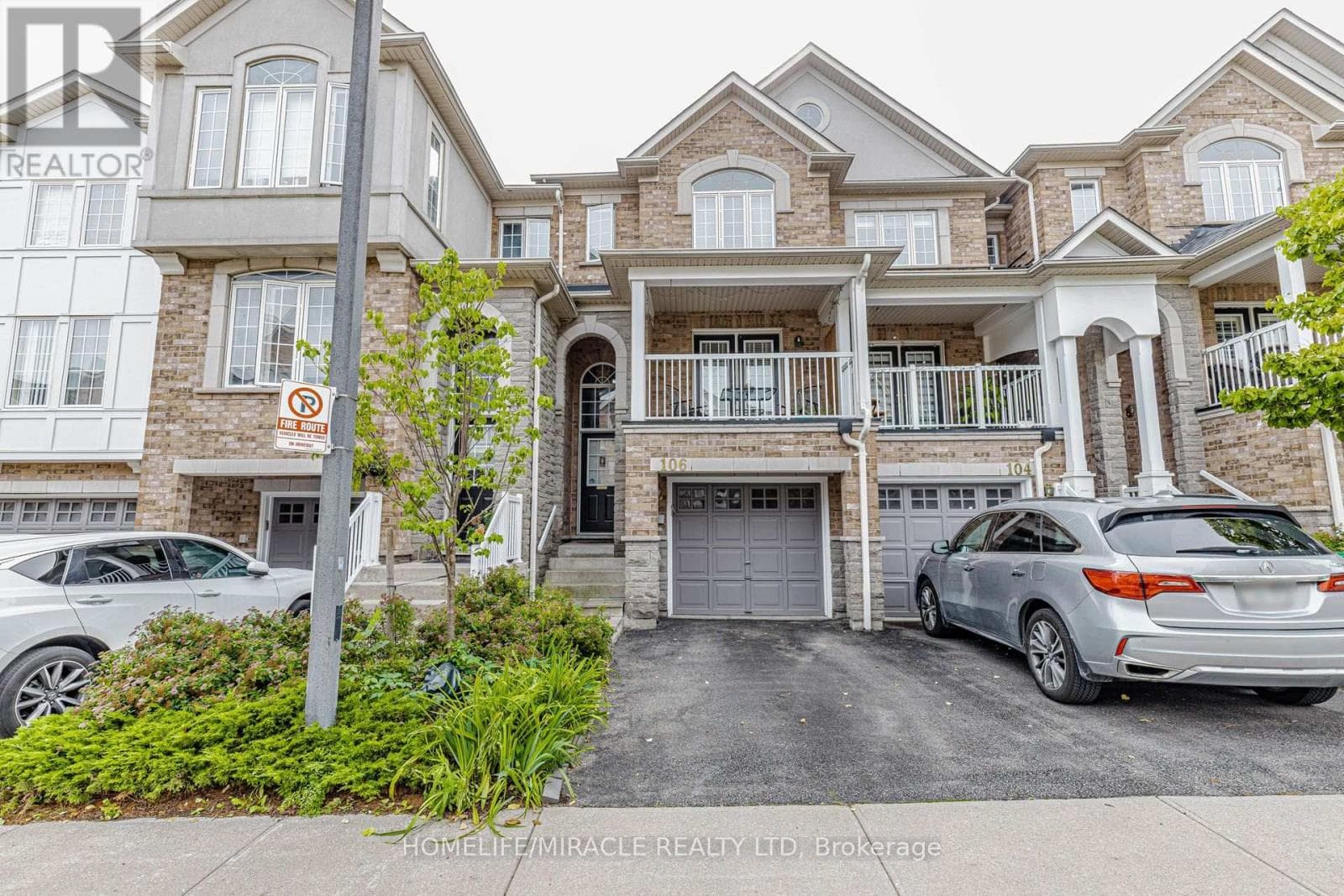 106- 601 Shoreline Drive