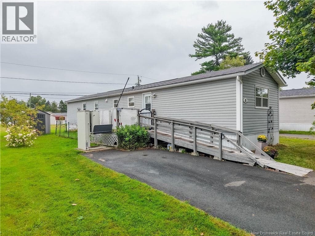 Single Family at , Lincoln, New Brunswick - Photo 1 - RE/MAX Garden City Realty