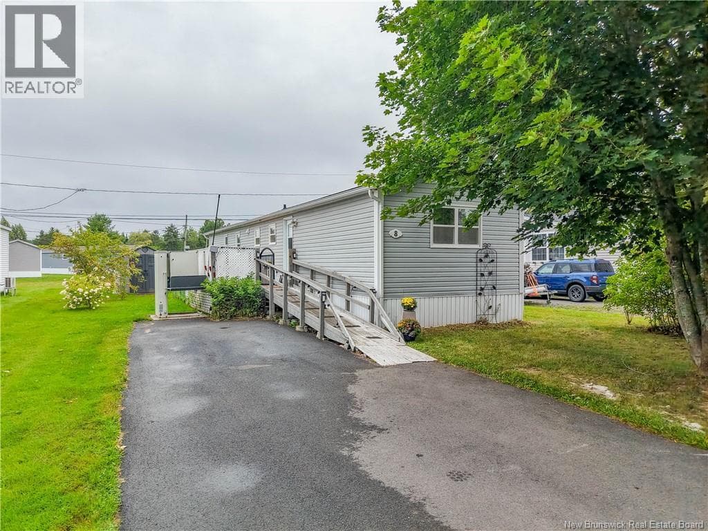 Single Family at , Lincoln, New Brunswick - Photo 3 - RE/MAX Garden City Realty