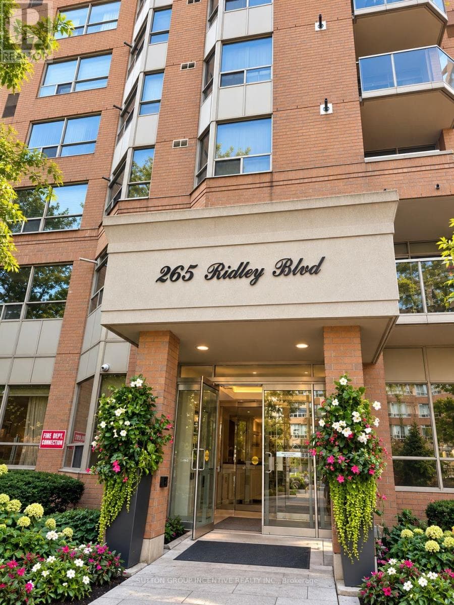 1803- 265 Ridley Boulevard