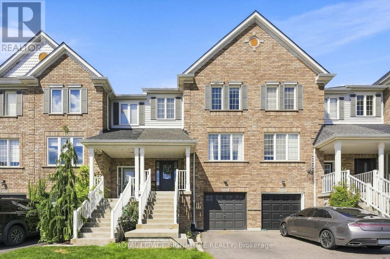 1185 Chapman Crescent