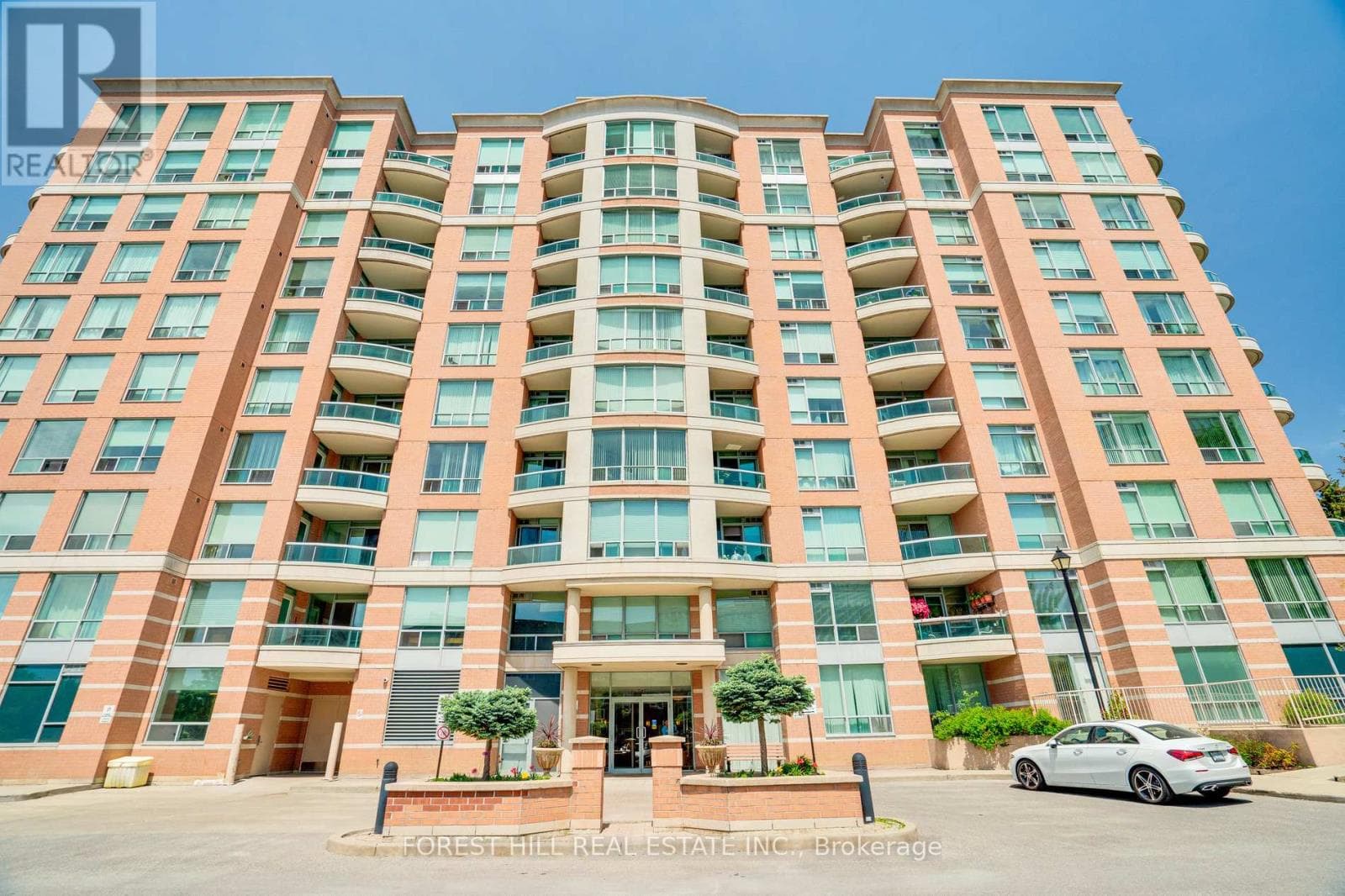 608- 745 New Westminster Drive