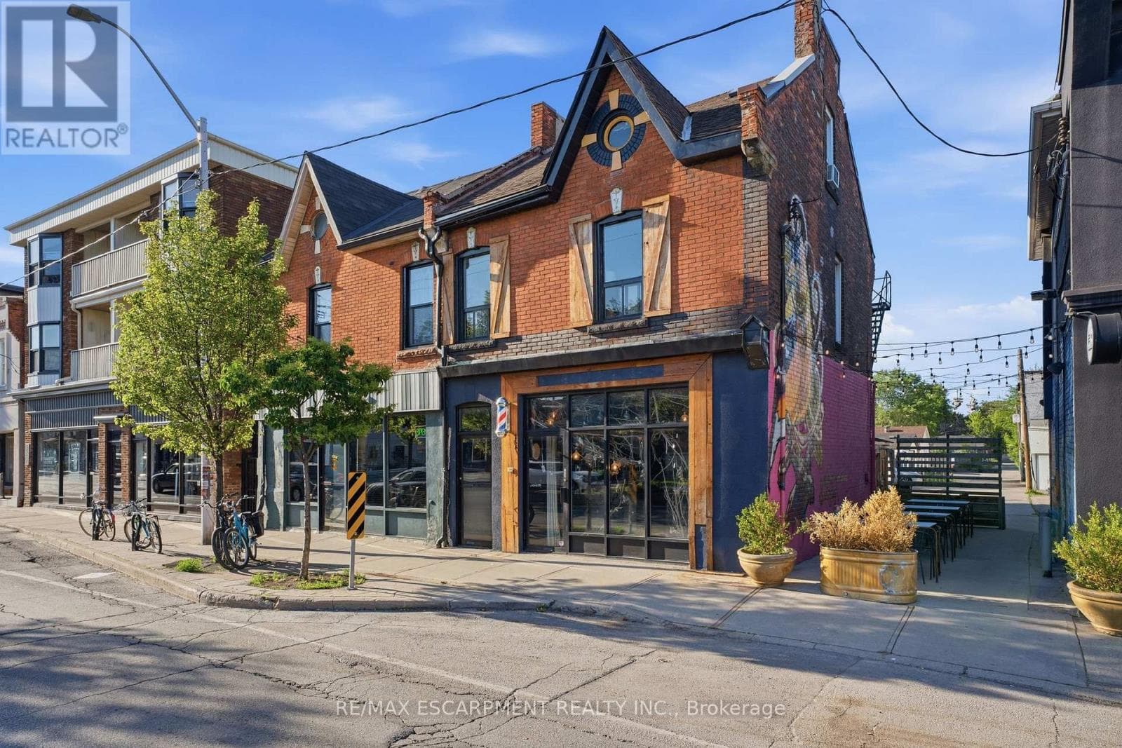355 BARTON Street