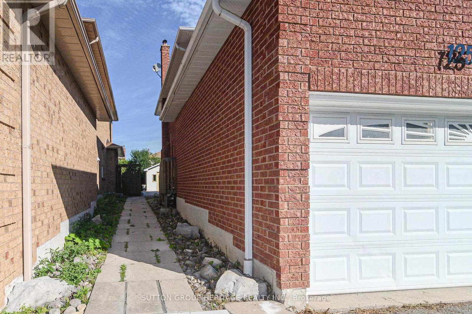 Single Family at BSMT- 125 Harkness Drive, Whitby (Rolling Acres), Ontario - Photo 3 - RE/MAX Garden City Realty