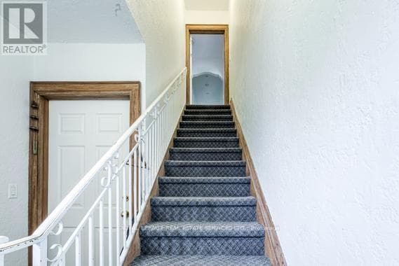 Single Family at SECOND FL.- 11 HIGHBOURNE Road, Toronto (Forest Hill South), Ontario - Photo 5 - RE/MAX Garden City Realty