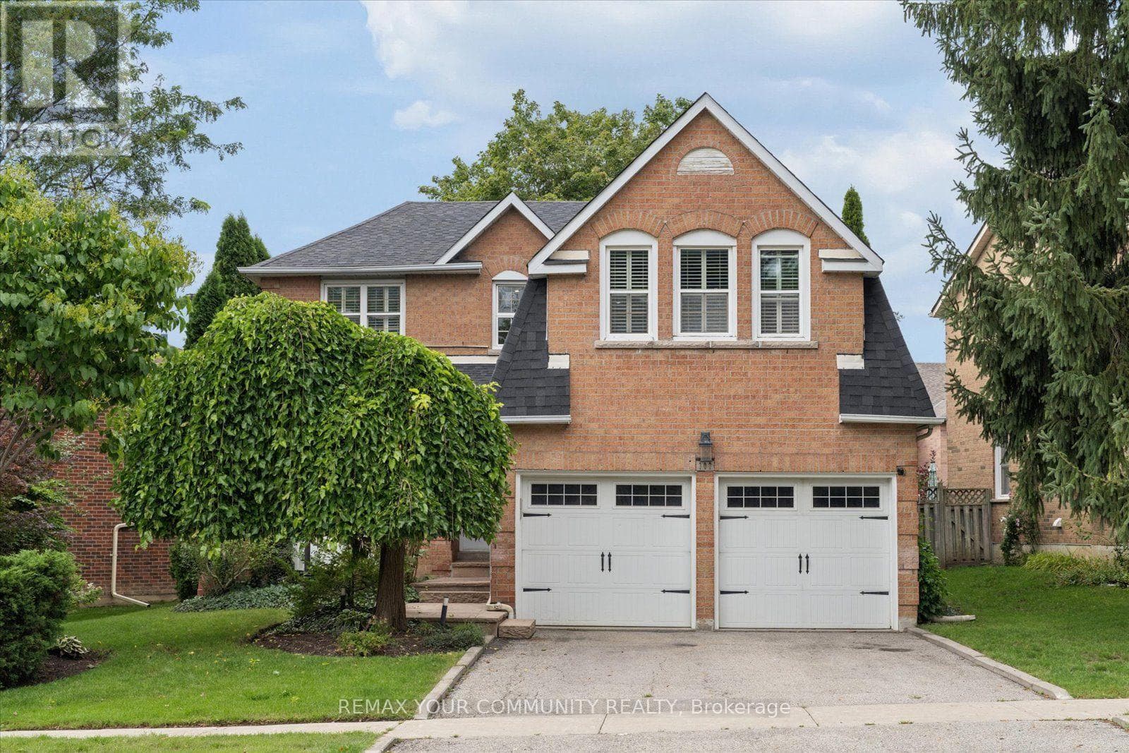 102 Edmund Seager Drive
