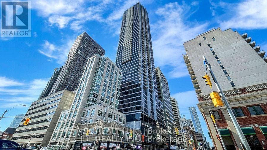 1608- 395 Bloor Street