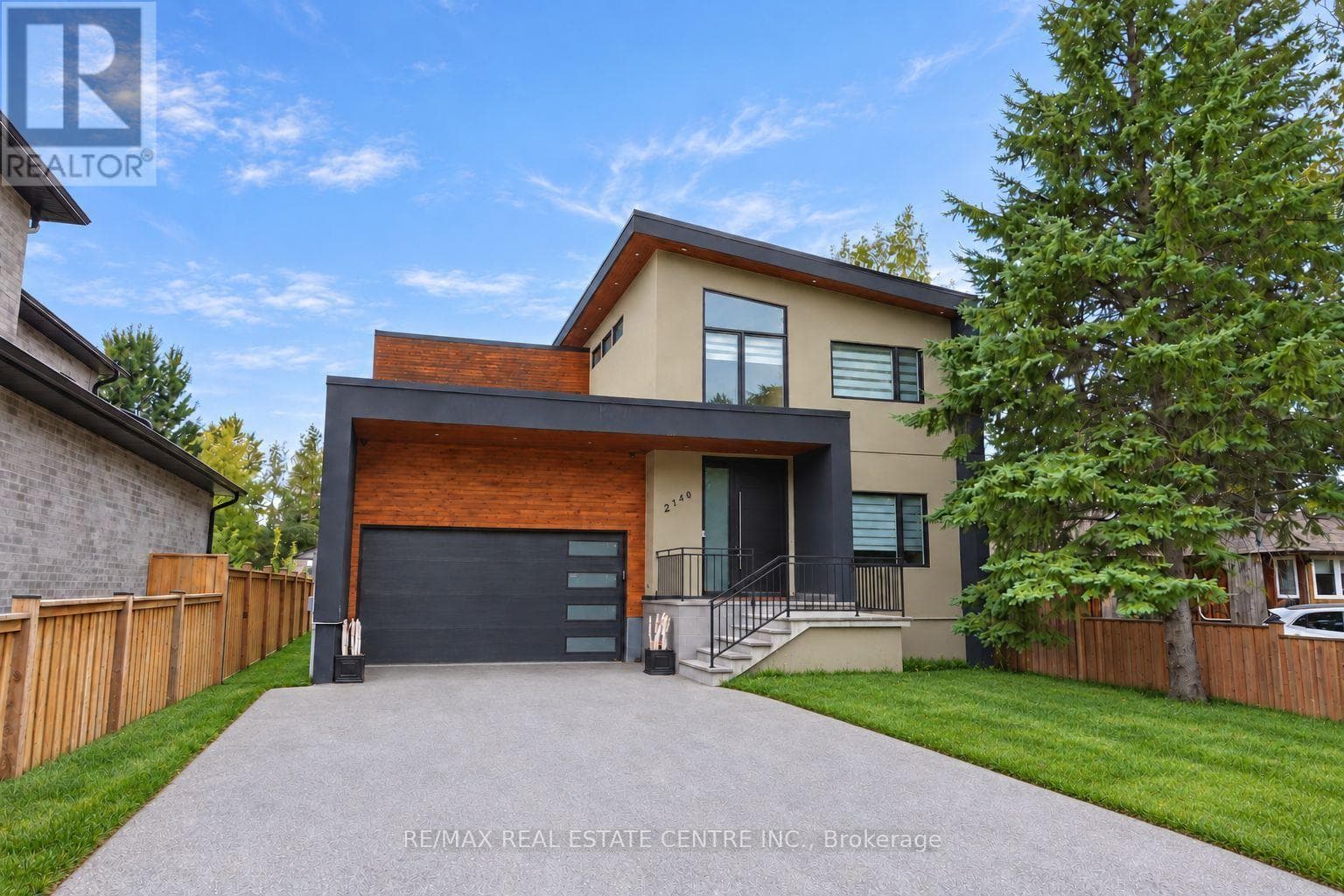 2140 Willard Avenue