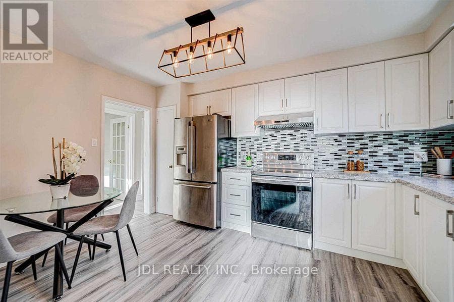 Single Family at 47 Greyhound Drive, Toronto (Bayview Woods-Steeles), Ontario - Photo 6 - RE/MAX Garden City Realty