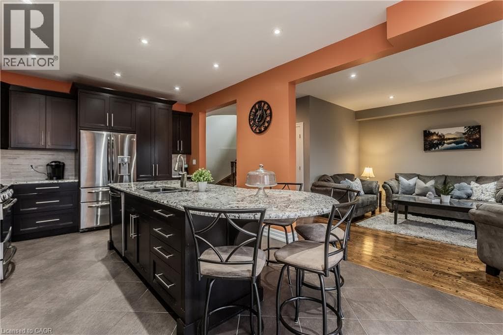 Single Family at 24 NEWCASTLE Court, Hamilton, Ontario - Photo 10 - RE/MAX Garden City Realty