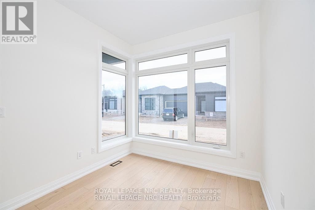 Single Family at 32- 9150 Willoughby Drive, Niagara Falls (Chippawa), Ontario - Photo 7 - RE/MAX Garden City Realty