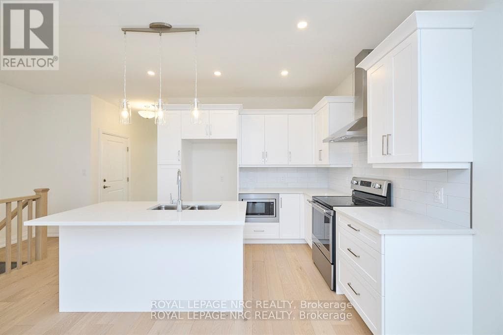 Single Family at 32- 9150 Willoughby Drive, Niagara Falls (Chippawa), Ontario - Photo 9 - RE/MAX Garden City Realty