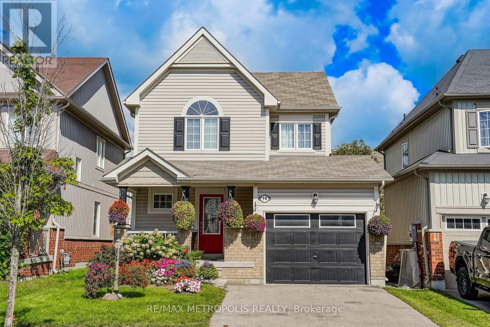 14 Richard Davies Crescent