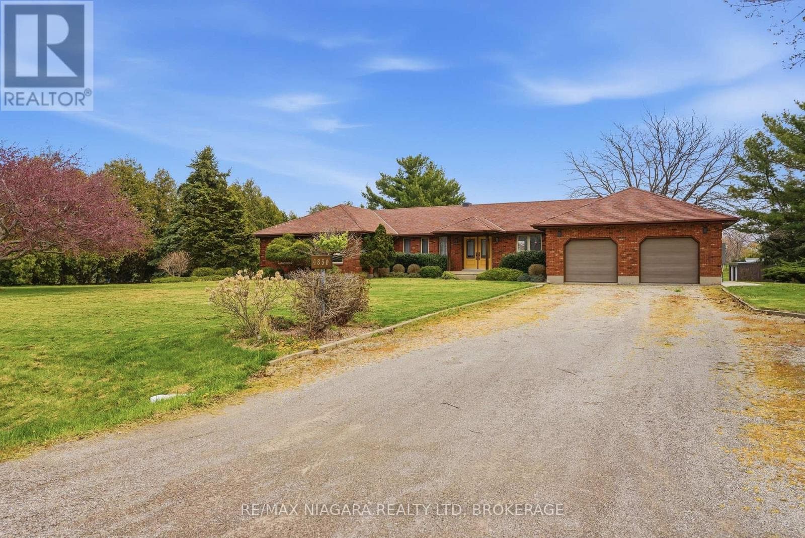 Agriculture at 4850 Mountainview Road, Lincoln (Lincoln Lake), Ontario - Photo 3 - RE/MAX Garden City Realty