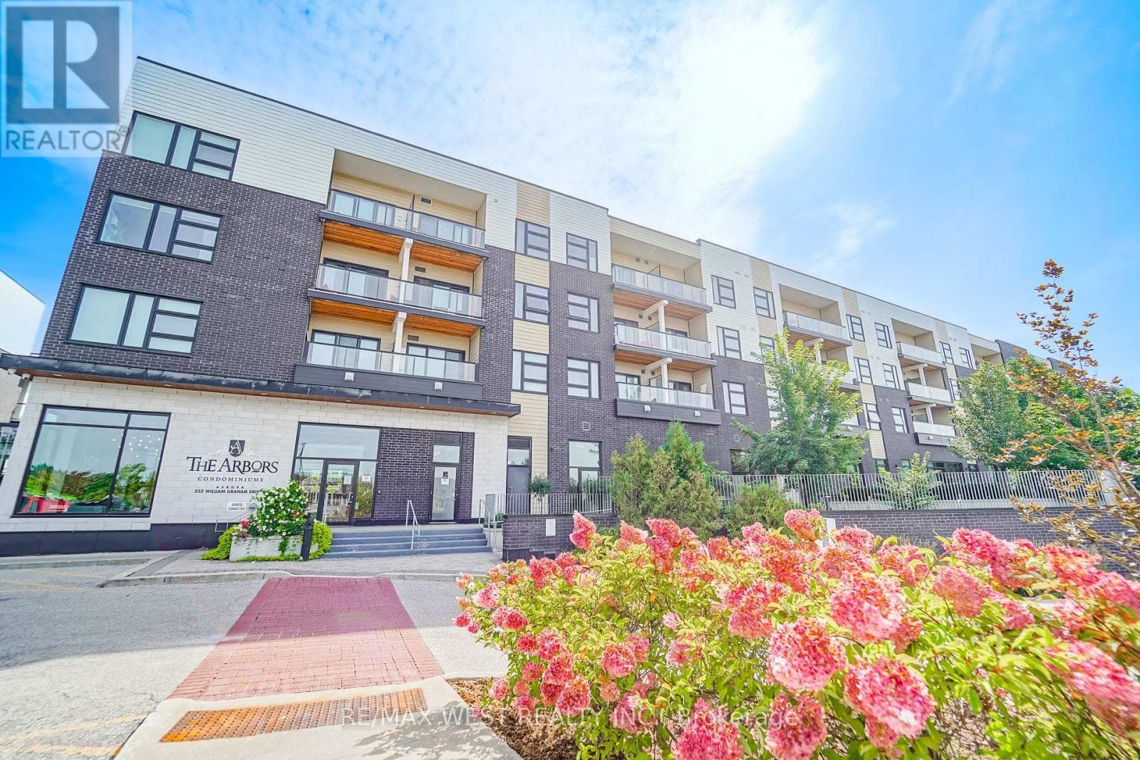 344- 555 William Graham Drive