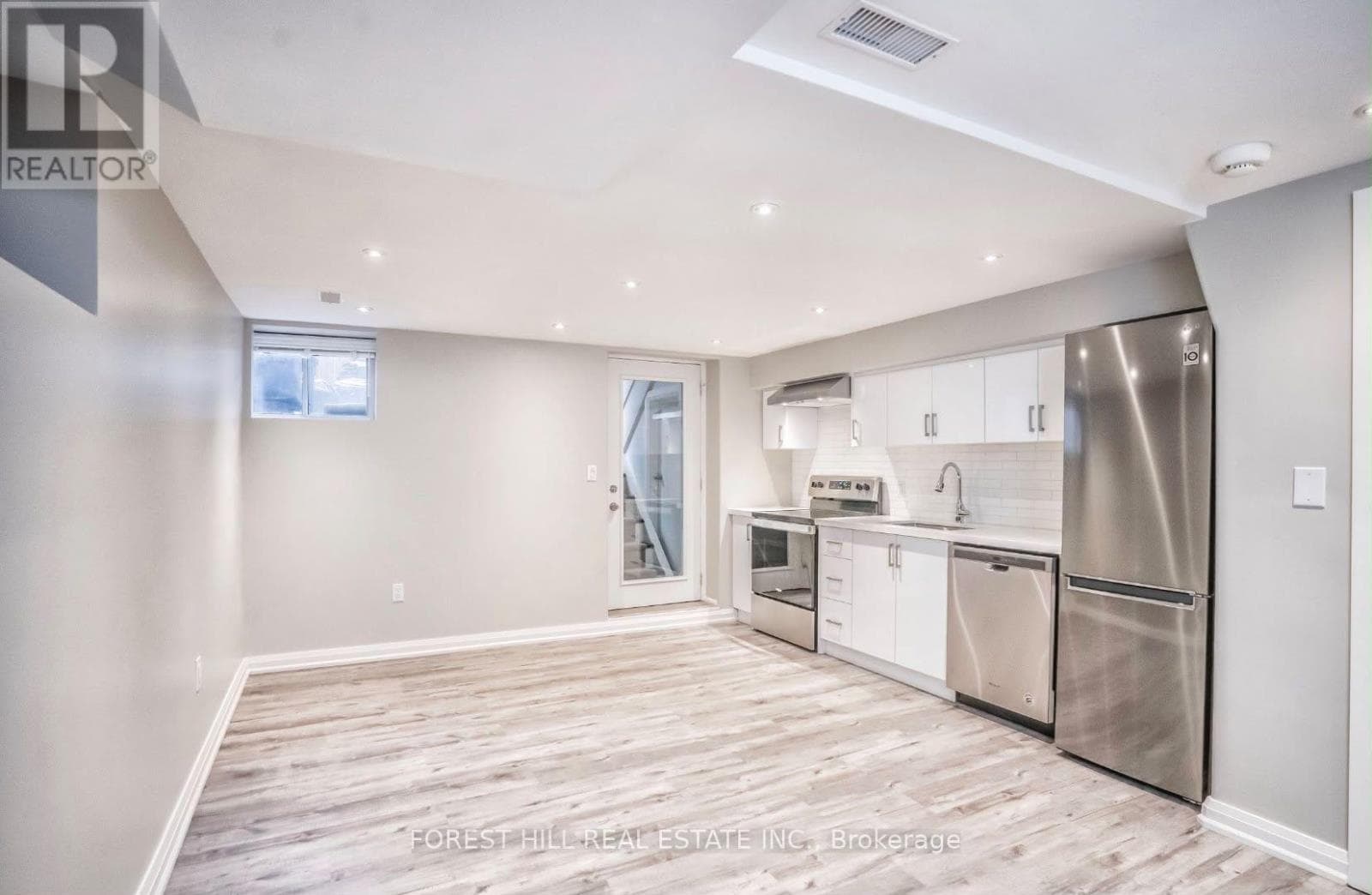 Single Family at Bsmt- 34 Kenneth Avenue, Toronto (High Park North), Ontario - Photo 5 - RE/MAX Garden City Realty