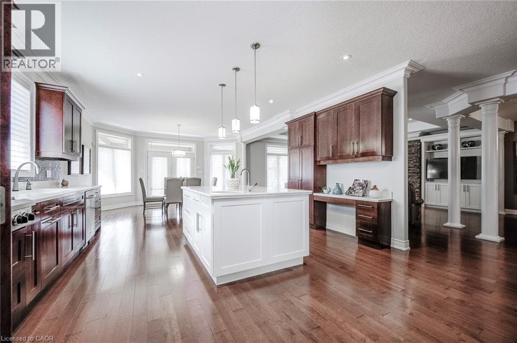Single Family at 4072 HIGHLAND PARK Drive, Beamsville, Ontario - Photo 10 - RE/MAX Garden City Realty