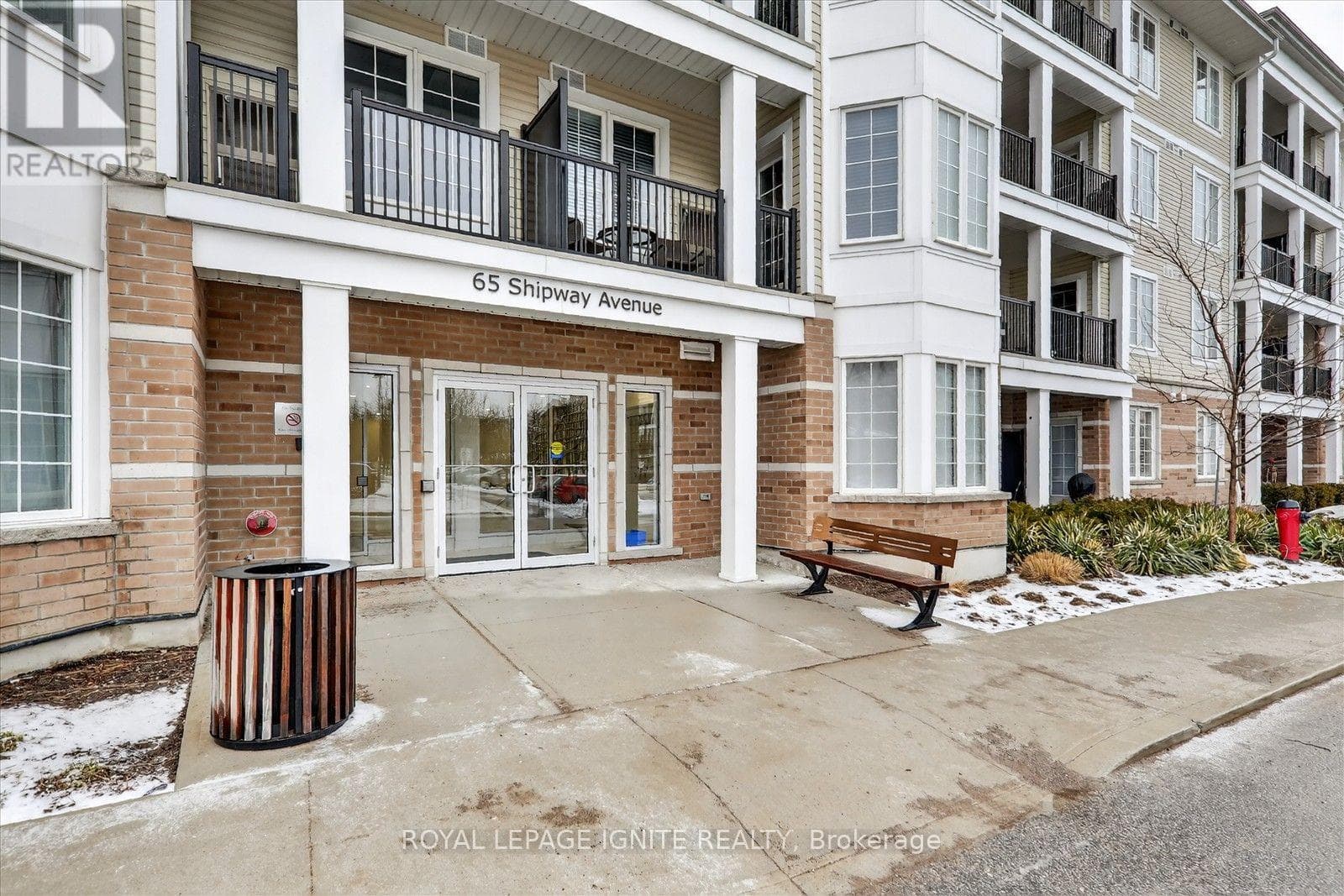 Single Family at 301- 65 Shipway Avenue, Clarington (Newcastle), Ontario - Photo 2 - RE/MAX Garden City Realty